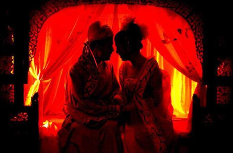 结婚“入洞房”的来历