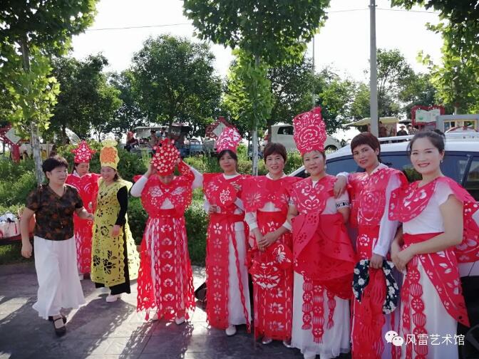 剪纸时装秀：行走的非遗，破次元的艺术盛宴，个性cosplay独特cosplay才是吸睛神器