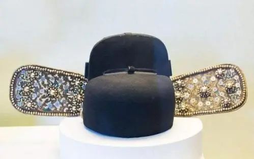 明清奇案：乌纱帽鸣冤告暗状，蔡知县奇谋慰冤魂