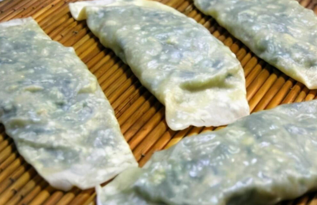 惊蛰吃懒龙，河南人叫做菜蟒，韭菜鸡蛋馅