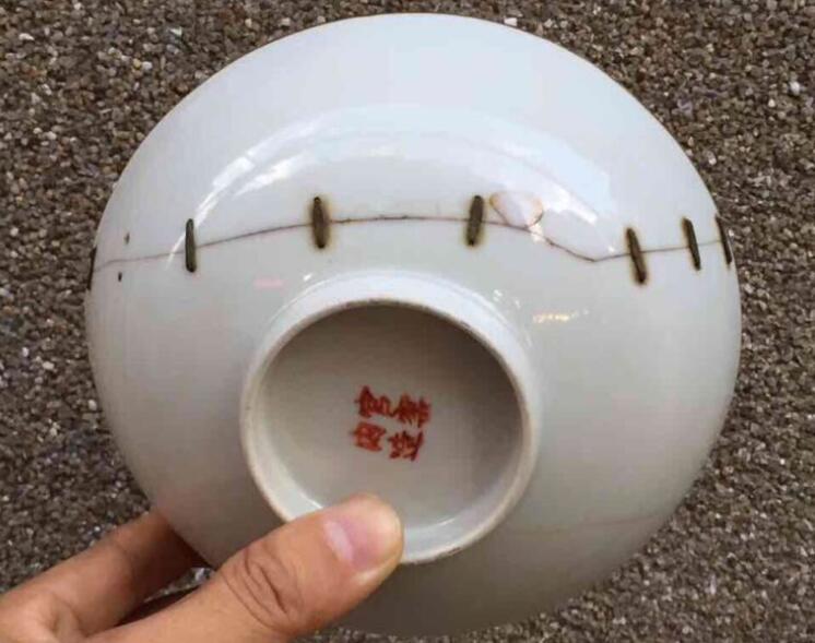 快要失传的手艺：锔锅锔盆