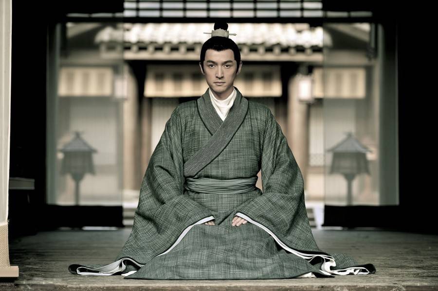 消亡的跪坐习惯：中国优势生活习惯与丢掉的优势礼俗